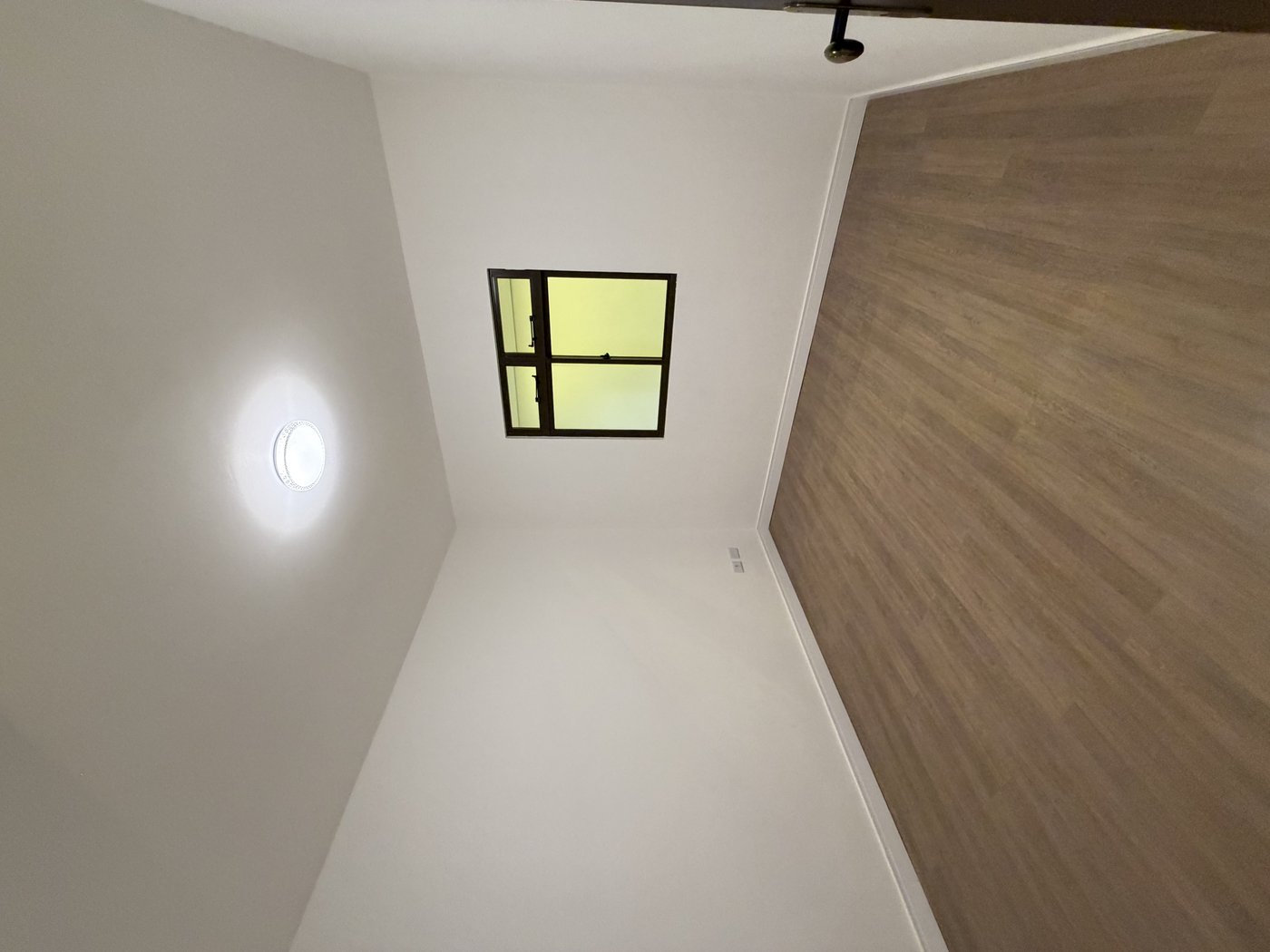 Quarto 1 janela
